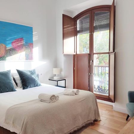 Homeyseville-Luxury Apartment Arenal 6 Pax, Parking Optional Eksteriør billede