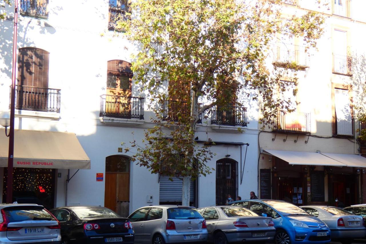Homeyseville-Luxury Apartment Arenal 6 Pax, Parking Optional Eksteriør billede