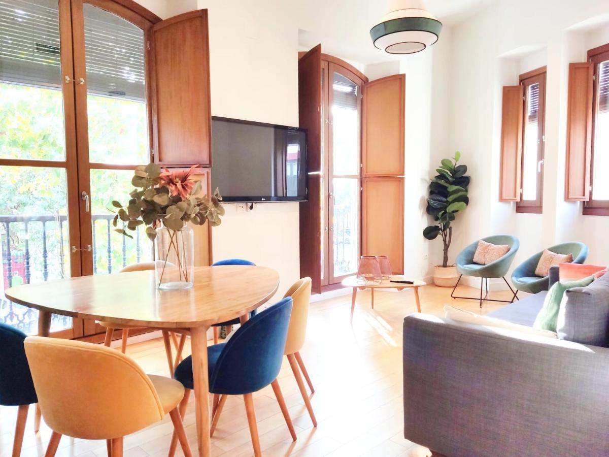 Homeyseville-Luxury Apartment Arenal 6 Pax, Parking Optional Eksteriør billede