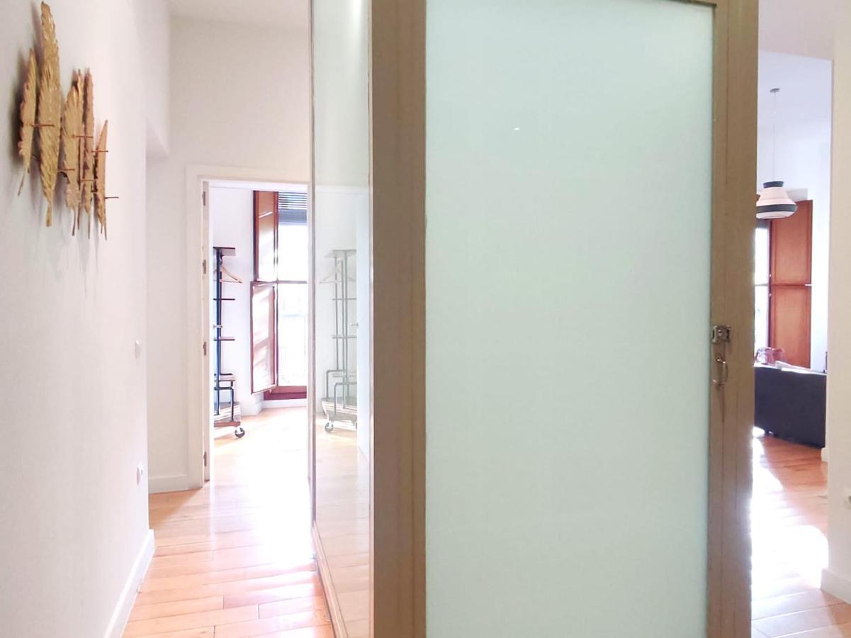 Homeyseville-Luxury Apartment Arenal 6 Pax, Parking Optional Eksteriør billede